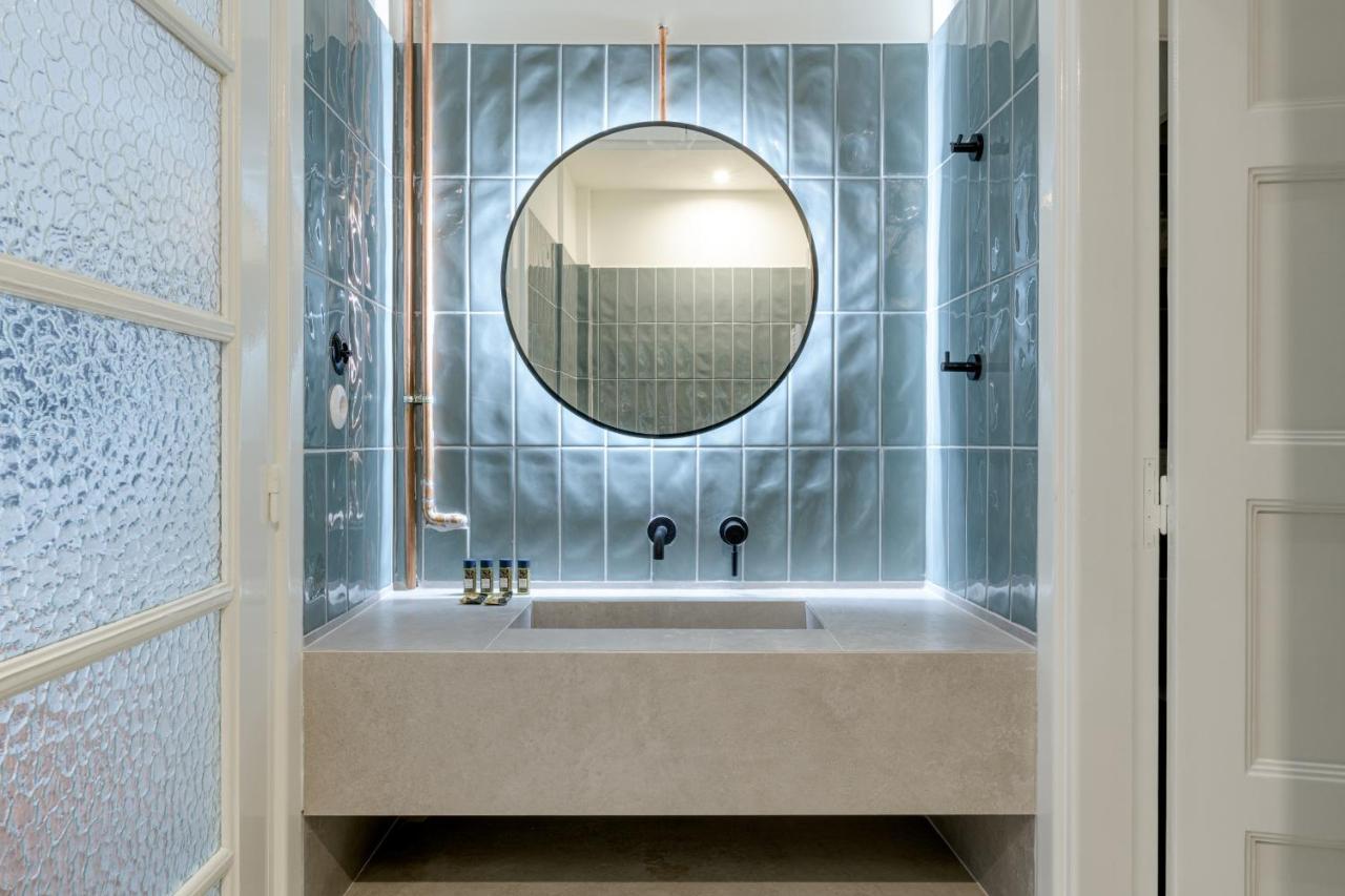 Your 4 Bdrm Dream House Acropolis View & Jacuzzi Атина Екстериор снимка